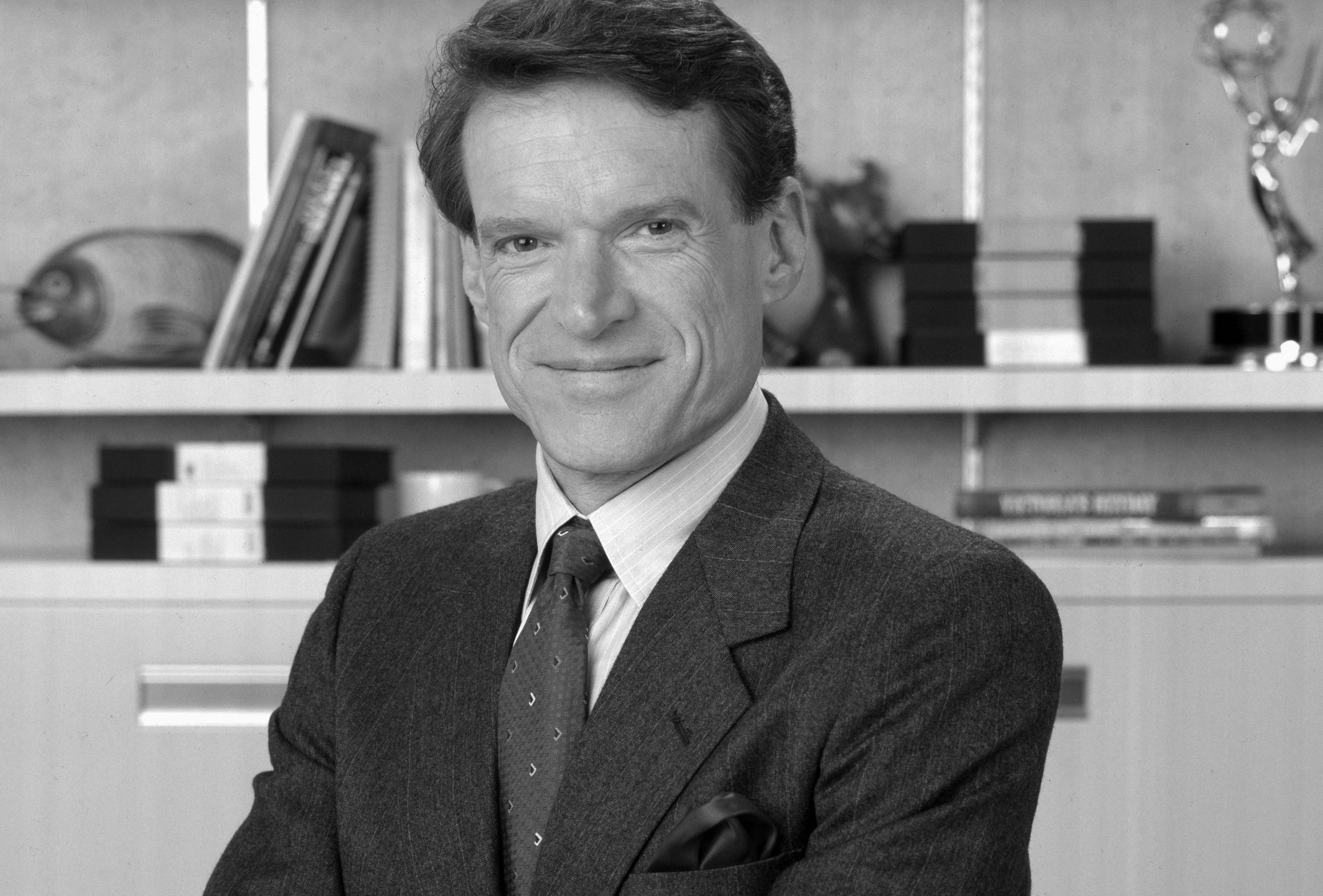 Murphy BrownLOS ANGELES - JANUARY 1: Murphy Brown, a CBS television situation comedy program featuring topical current events and satire. Pictured is Charles Kimbrough (as Jim Dial, news anchor).  January 1, 1993. (Photo by CBS via Getty Images)CBS Photo Archive