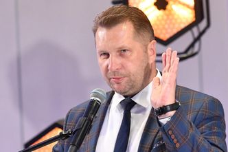 Nowy przedmiot w szkole. Kluzik-Rostkowska: znów działa propaganda PiS