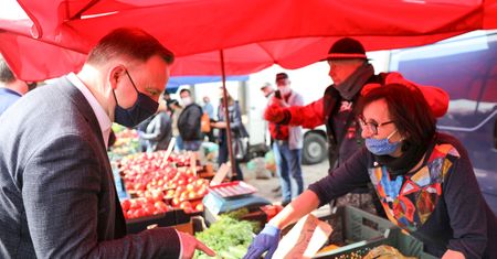 "Solidarność" chce uszczelnić zakaz handlu w niedziele. Poprosiła prezydenta o ustawę