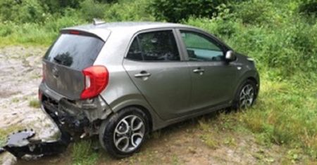 Bieszczady. Zostawili jedzenie w bagażniku. Turyści gorzko pożałowali