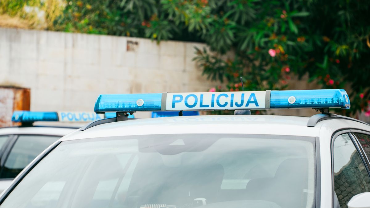 Samochód chorwackiej policji