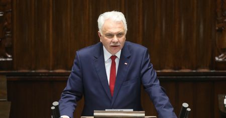 Szpital tymczasowy zbyt późno. Tłumaczenie wiceministra Kraski