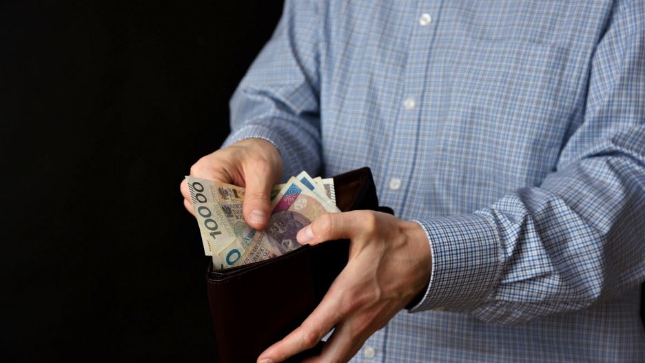 Mimo wysokich zarobków brakuje zawodowych kierowców