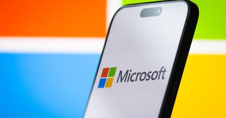 Microsoft ostrzega przed własnym AI. "Tylko do celów rozrywkowych"
