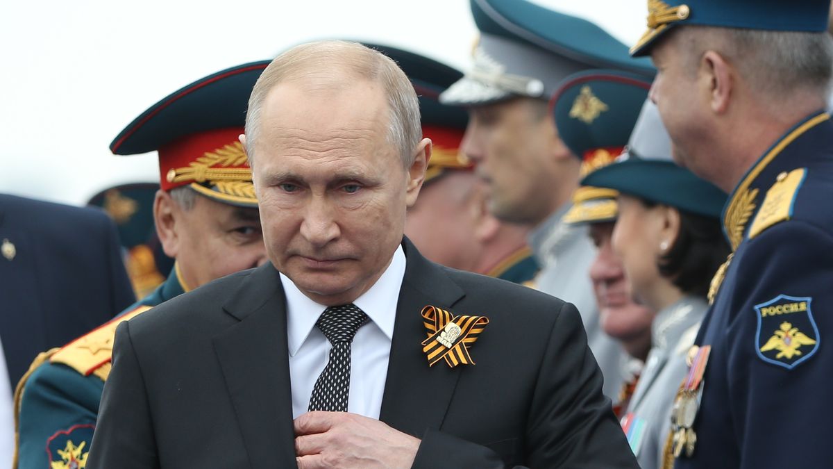 Władimir Putin na Placu Czerwonym podczas uroczystości z okazji Dnia Zwycięstwa, maj 2019 r.