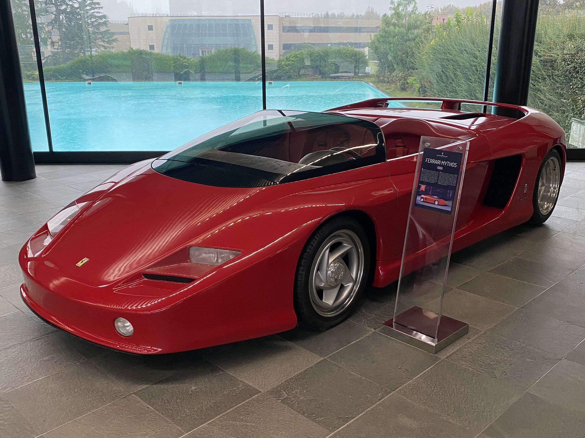 Ferrari Mythos
