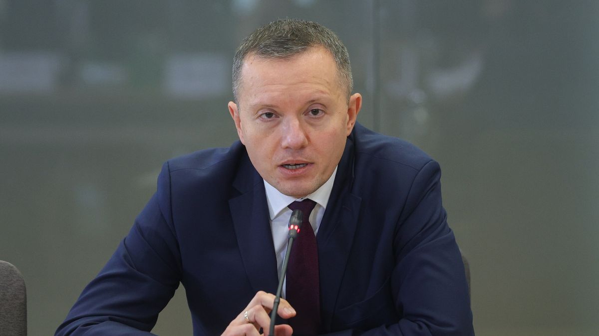 Rada nadzorcza KGHM wnioskuje o nieudzielenie absolutorium m.in. byłemu prezesowi Tomaszowi Zdzikotowi