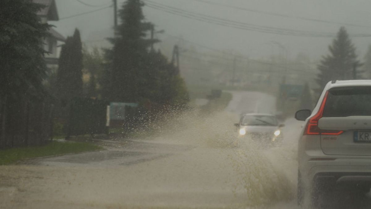 Nad Polską burze i deszcze