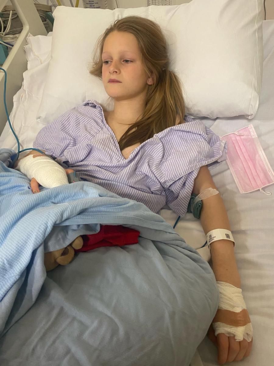 Sapphire przeszła operację