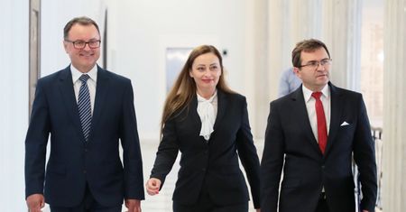 PiS w kryzysie. Kolejni posłowie odejdą do nowego koła? Janowska: Mam nadzieję