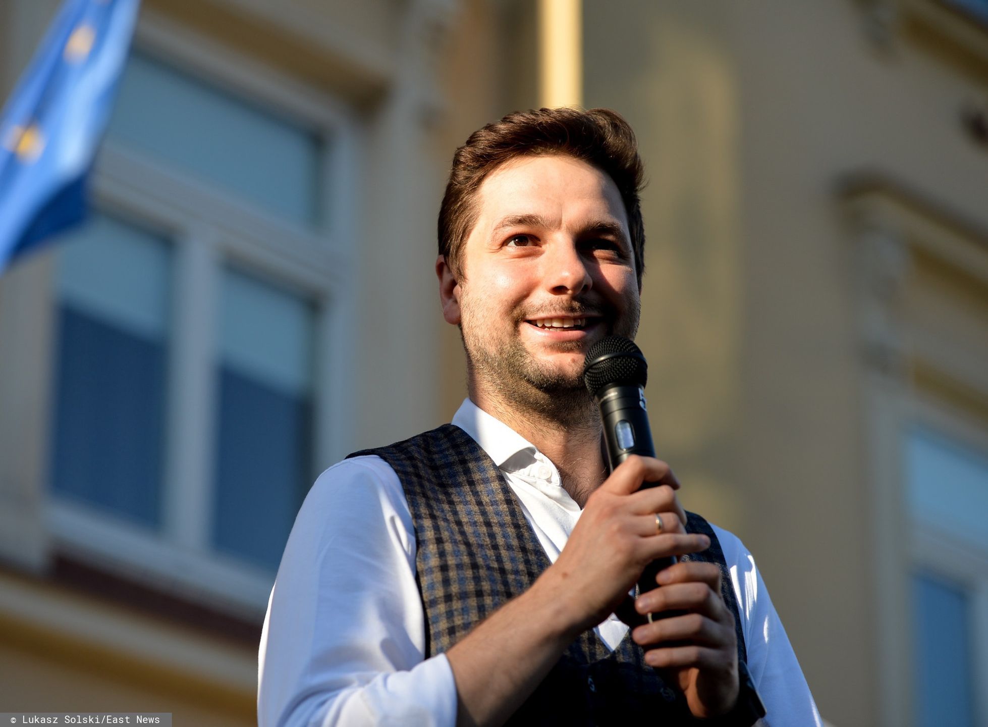 Wystąpienie Patryka Jakiego w PE rozpętało burzę w sieci
