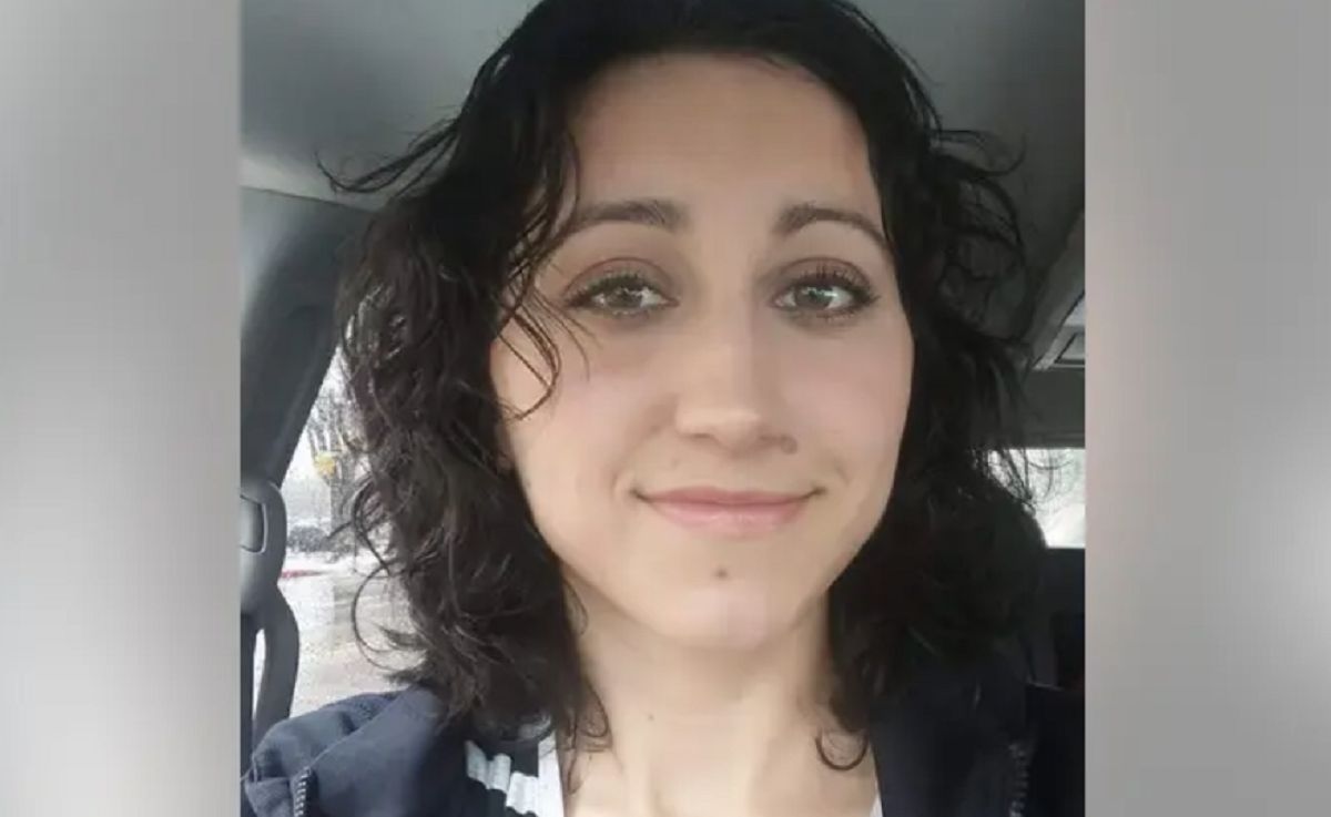 Colorado mom on the run. Suspected of killing her kids amid custody battle