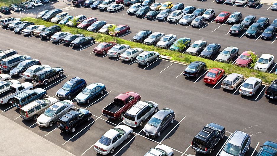 Parkingi przy największych, gdańskich plażach plażach w sezonie są płatne
