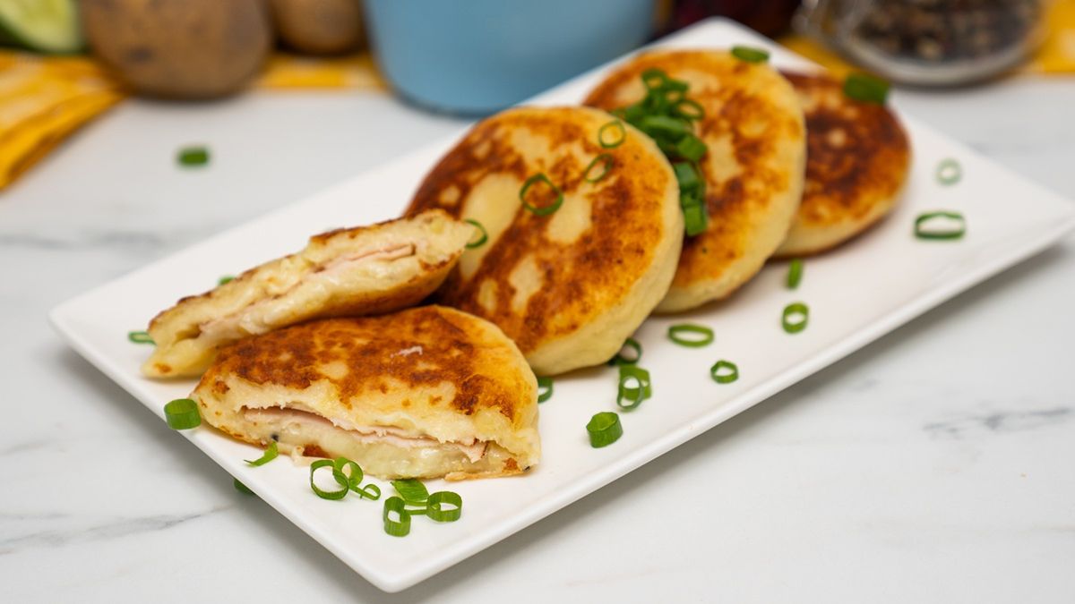 Ziemniaczano-serowe placuszki- Pyszności