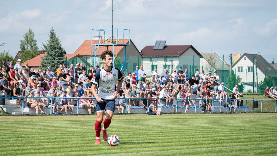 Piłkarze KS Wasilków sprawili niespodziankę pokonując Legię II Warszawa 3:1