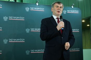 Kapiński zabiera głos. "Nigdy nie byłem związany z opcją polityczną"