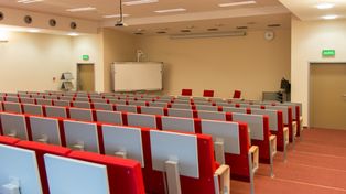 Milionowe kary dla uczelni. Studenci dostaną zwroty pieniędzy