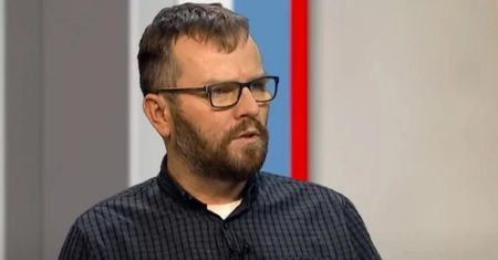 Ujawnił dane syna posłanki Filiks. Zaskakujące, gdzie się wyprowadził