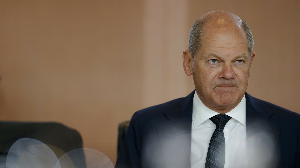 Temporary
German Chancellor Olaf Scholz leads the weekly cabinet meeting of the German Government at the chancellery in Berlin, Germany, Wednesday, Aug. 24, 2022. (AP Photo/Markus Schreiber)
AP