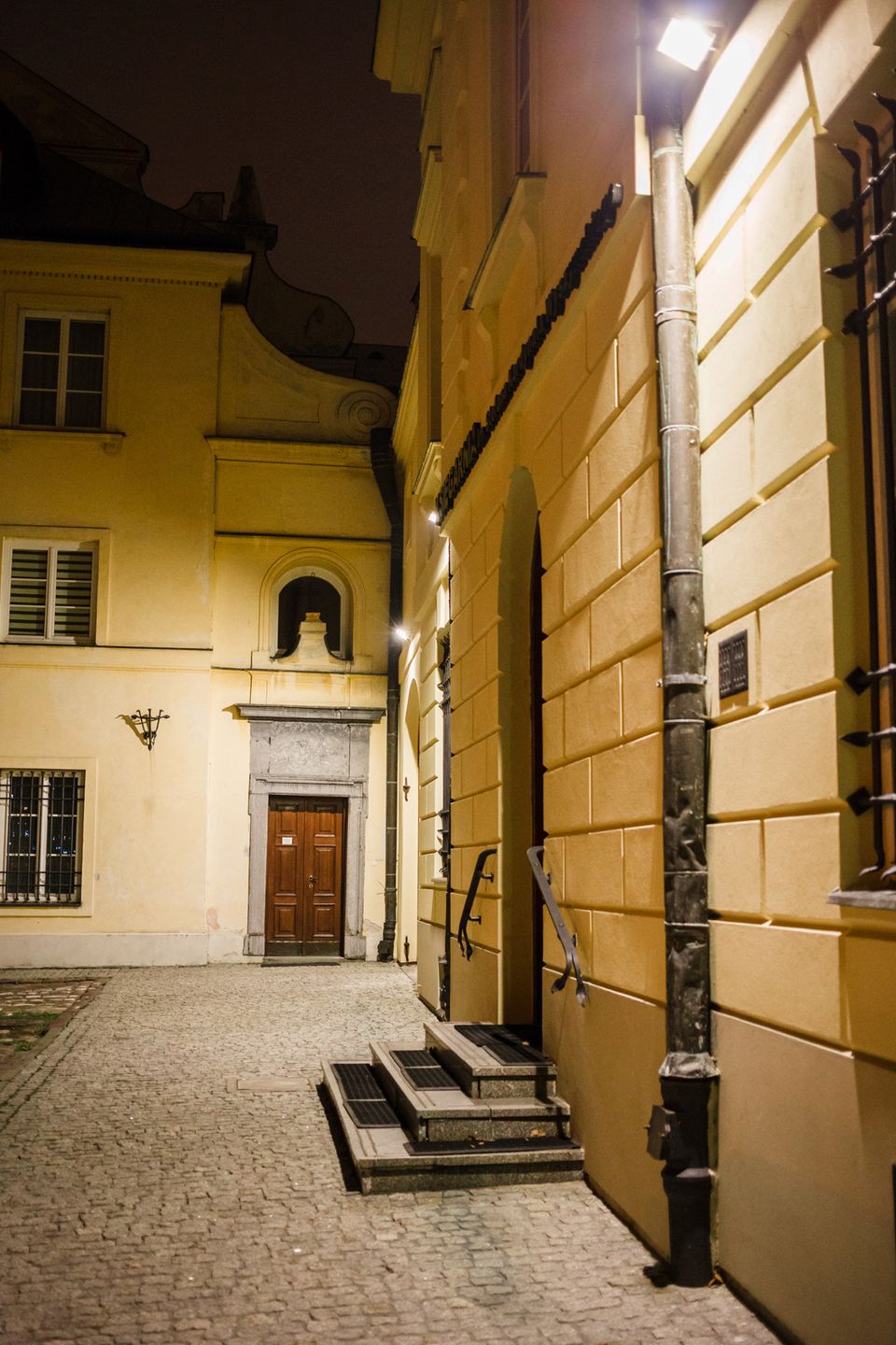 Warszawa okiem obcokrajowca. Kelly Hudson odwiedziła stolicę Polski 15