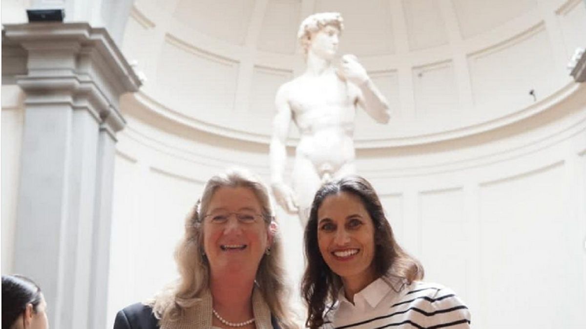 Była dyrektorka skorzystała z zaproszenia władz Florencji