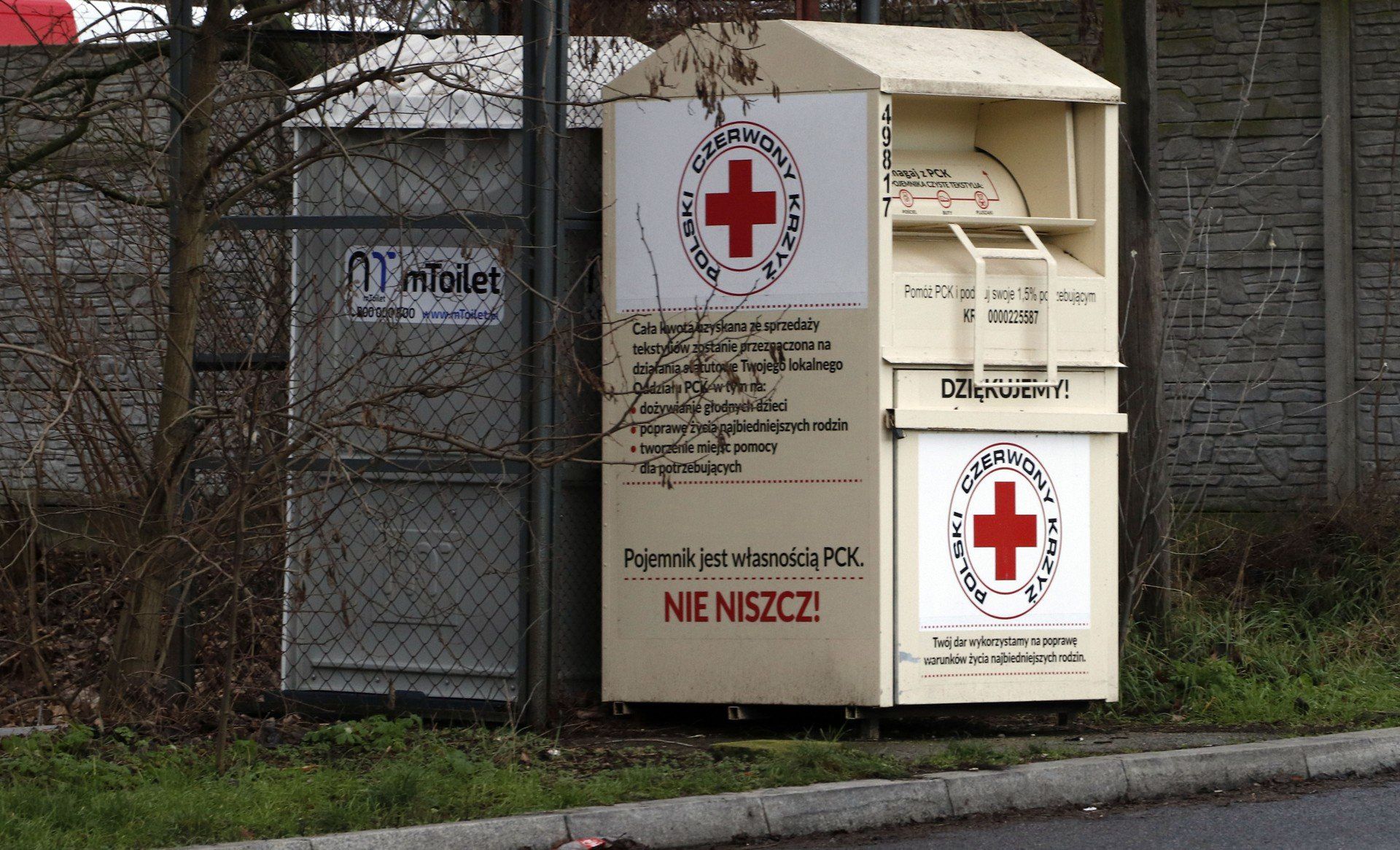 Decyzja o wycofaniu kontenerów zapadła po zmianach w przepisach dotyczących segregacji odpadów.