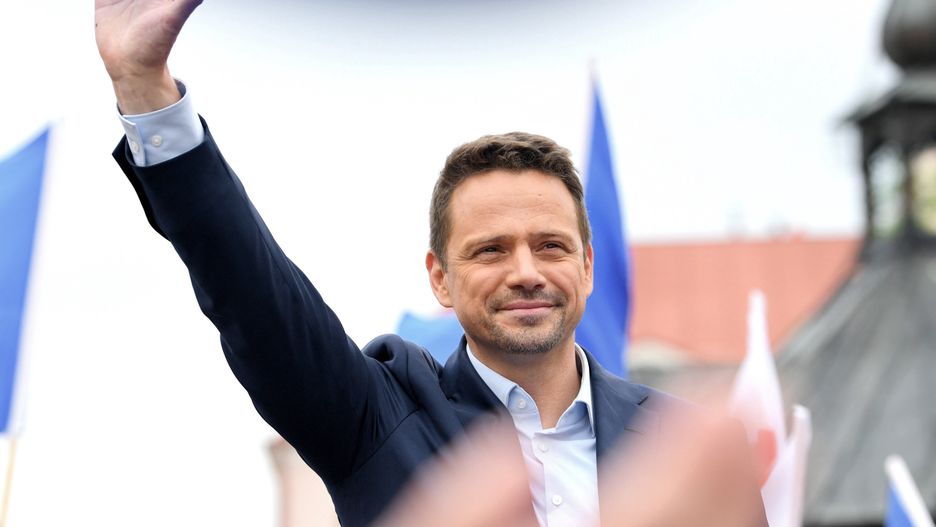 Wybory prezydenckie. Rafał Trzaskowski chwali się poparciem