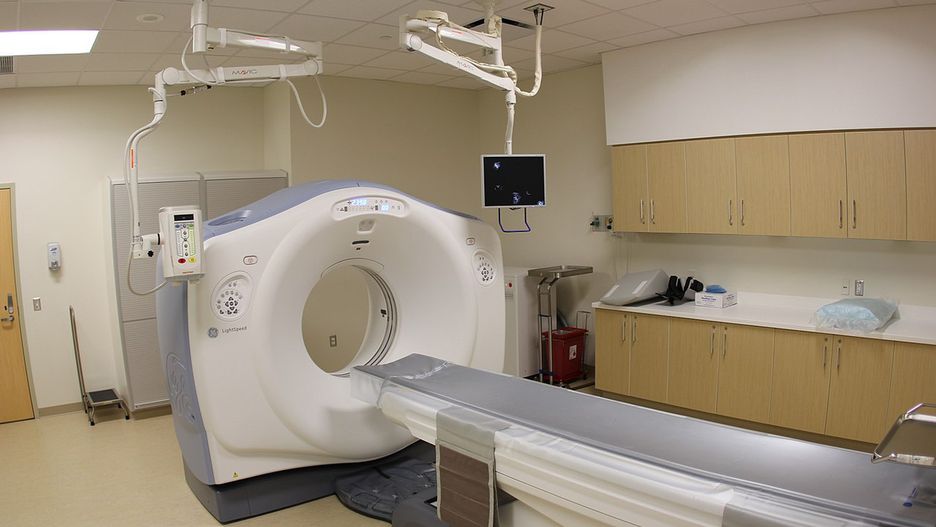 Sztuczna inteligencja pomoże analizować tomografie komputerowe