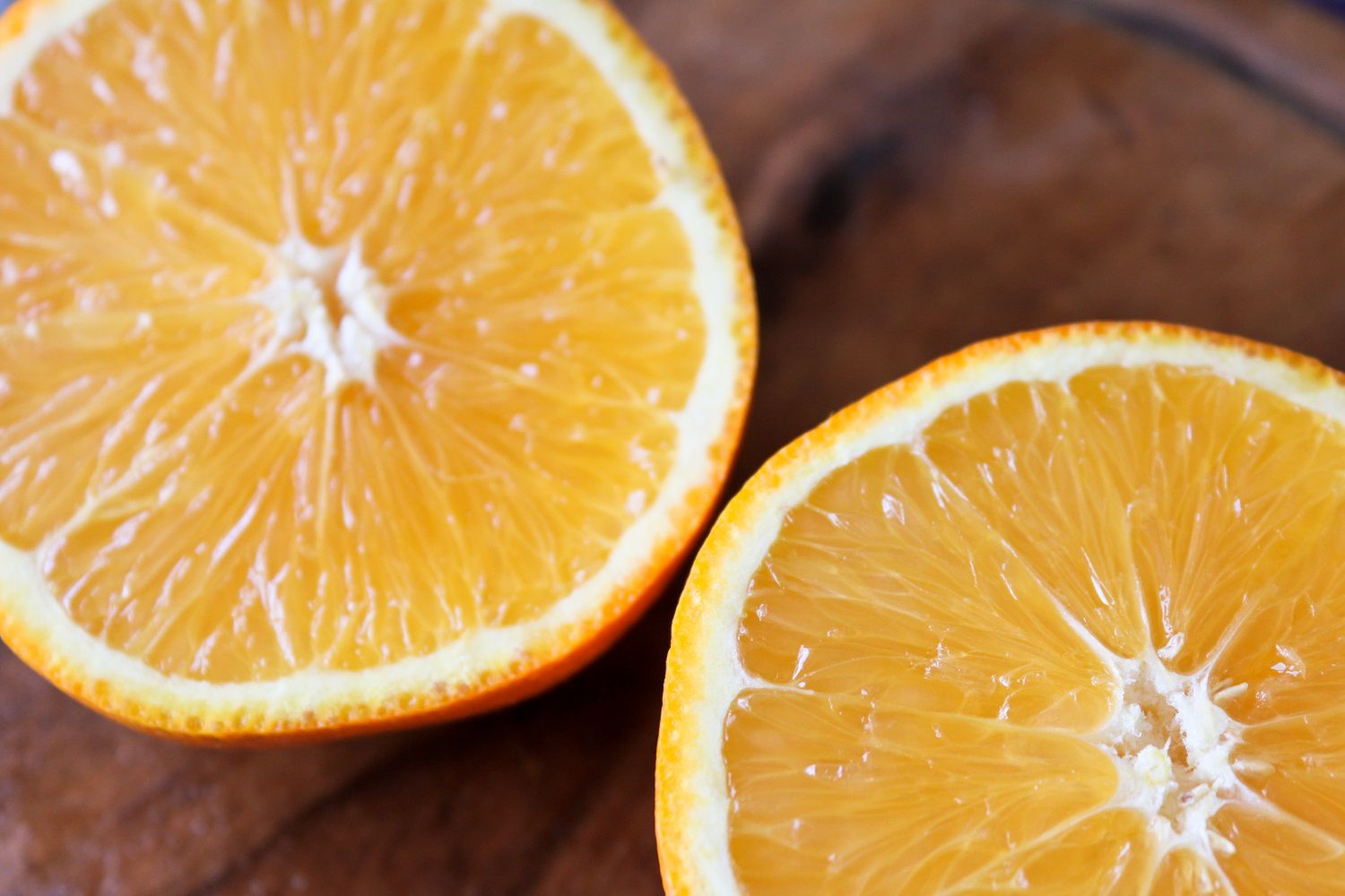 Pomarańcza są źródłem flawonoidów, potasu i witamin z grupy B