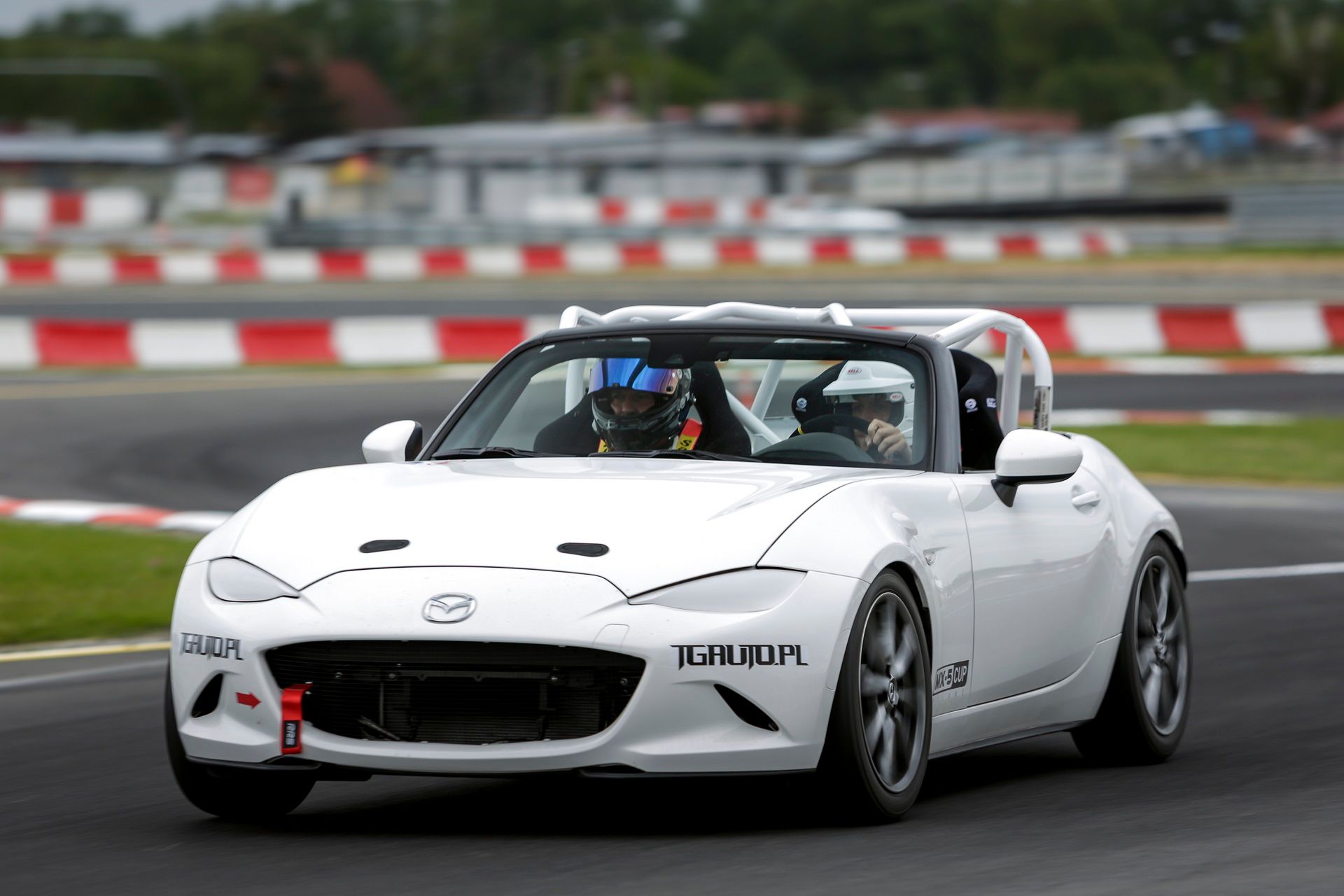Mazda MX-5 Cup
