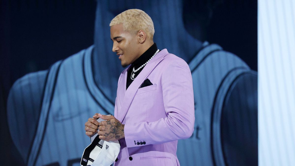NEW YORK, NEW YORK - JUNE 23: Jeremy Sochan reacts after being drafted 9th overall by the the San Antonio Spurs during the 2022 NBA Draft at Barclays Center on June 23, 2022 in New York City. NOTE TO USER: User expressly acknowledges and agrees that, by downloading and or using this photograph, User is consenting to the terms and conditions of the Getty Images License Agreement. (Photo by Sarah Stier/Getty Images)