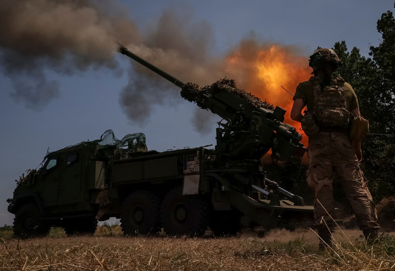 Ukraińska artyleria w akcji - zdjęcie ilustracyjne