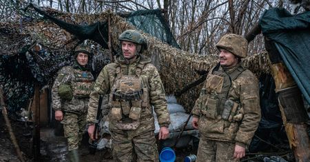 Setki tysięcy ludzi trafią na wojnę. Ukraina nie ma wyjścia