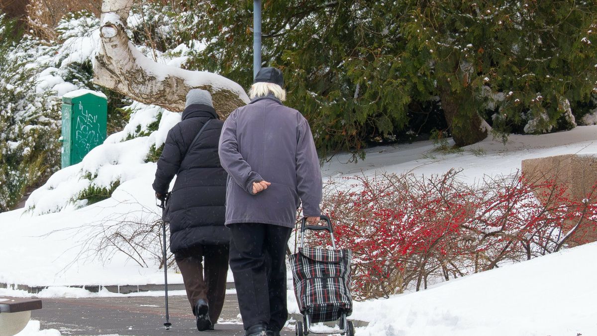 Emeryci mogą oczekiwać przelewów