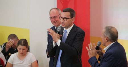 Wygarnęli Morawieckiemu prosto w oczy. Premier oniemiał