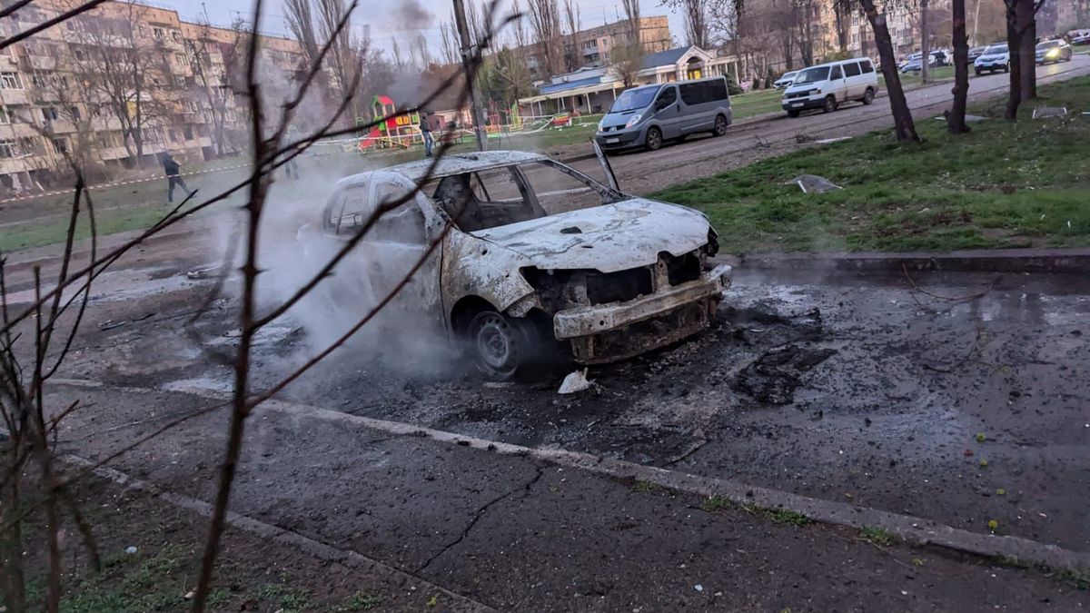 Rakiety uderzyły w dzielnicę mieszkalną