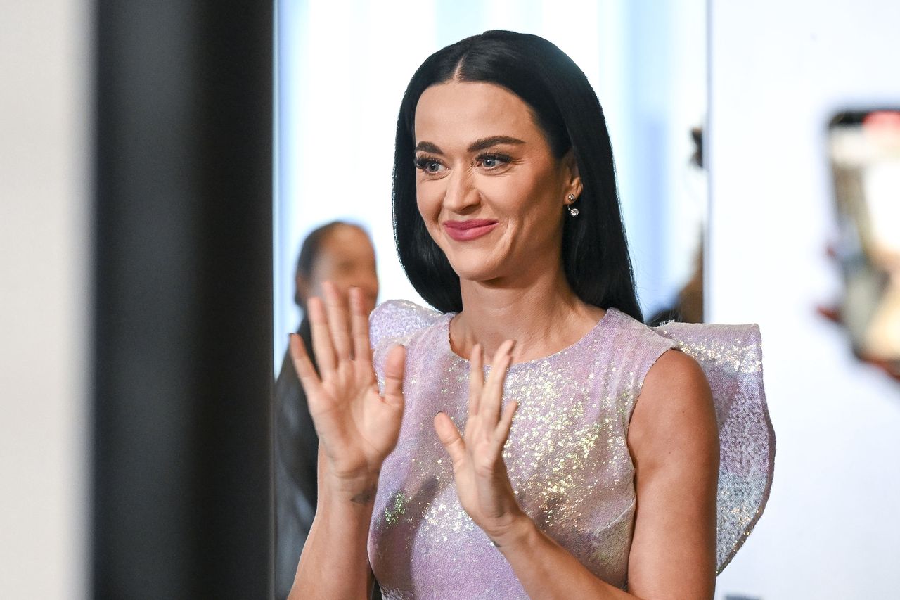 Katy Perry's latest album struggles to hit the right note