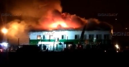 Kłęby dymu nad Rosją. Koszary stanęły w ogniu