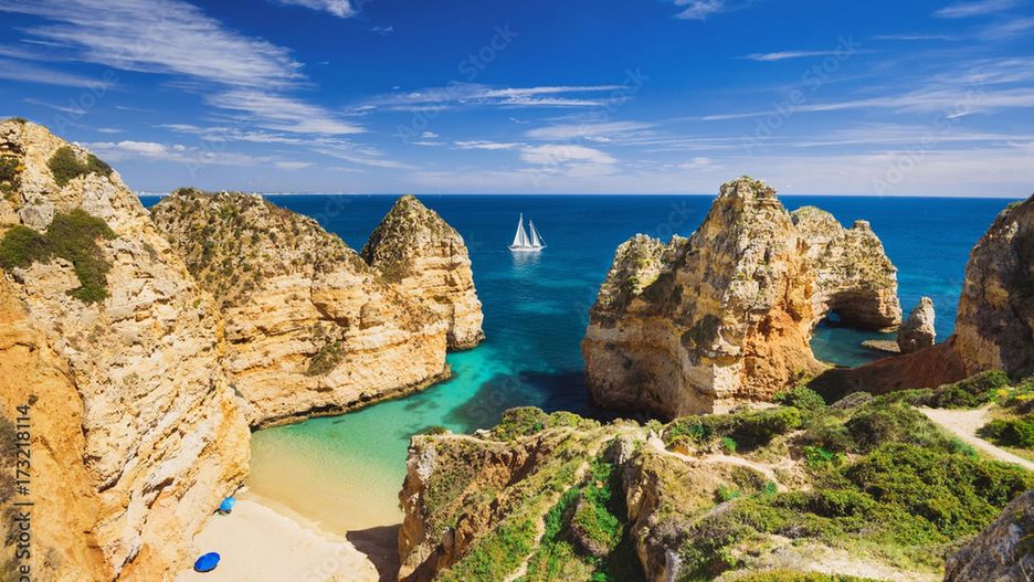 Algarve kusi niezwykłym wybrzeżem