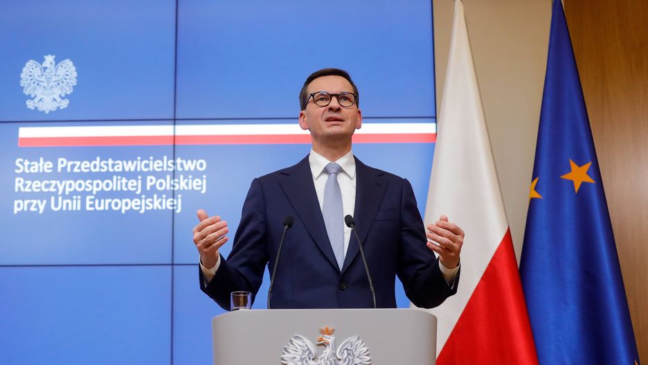 EU Summit Polish Prime Minister's Press Conference
epa09539415 Polish Prime Minister Mateusz Morawiecki gives a press conference at the end of the second day of a European Union leaders meeting at the Polish Permanent Representation to the EU in Brussels, Belgium, 22 October 2021.  EPA/STEPHANIE LECOCQ Dostawca: PAP/EPA.STEPHANIE LECOCQ