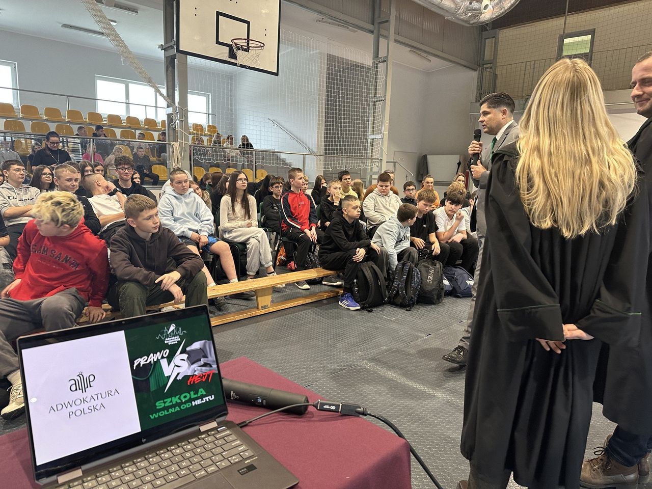 Radzyń Chełmiński: Z uczniami szkoły spotkali się adwokaci. Rozmawiali o szkole wolnej od hejtu