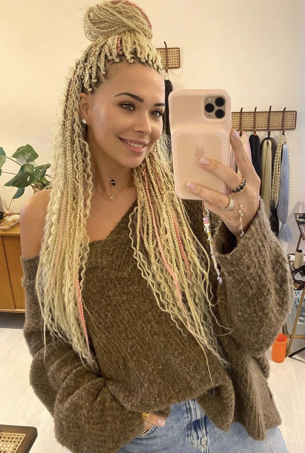 Sandra Kubicka zrobiła sobie fryzurę "NA BARONA"