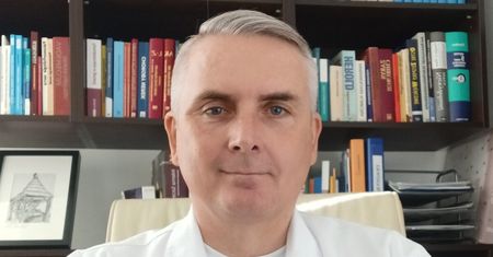Wywiad: jak ograniczyć rozwój chorób zakaźnych wśród seniorów?