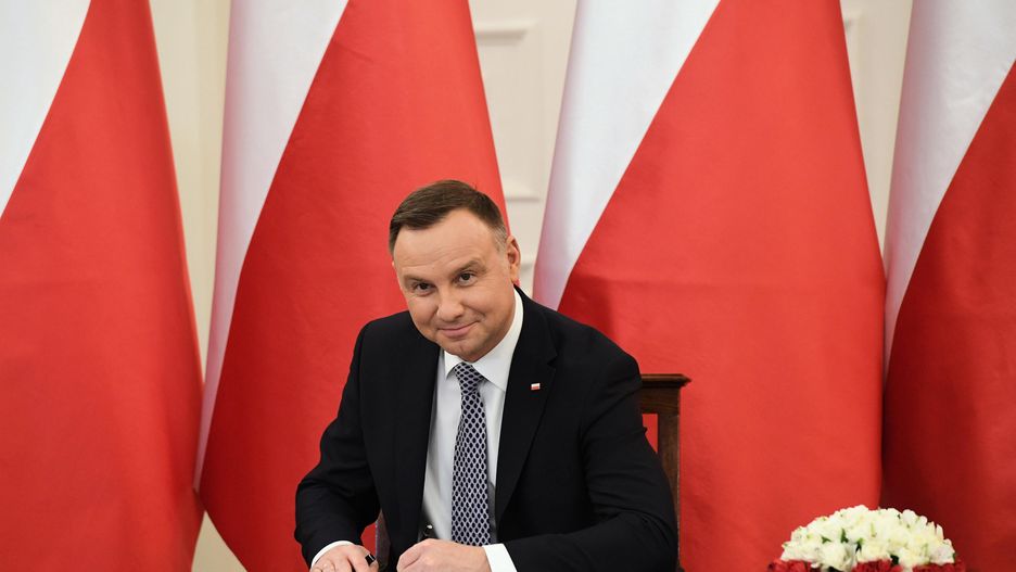 Andrzej Duda
Radek Pietruszka
Andrzej Duda, emeryci, emeryt�w, Emerytura Plus, Emerytura+, podpisa�, podpisuje, polityk, polityka, prezydent, program rz�dowy, ustawa