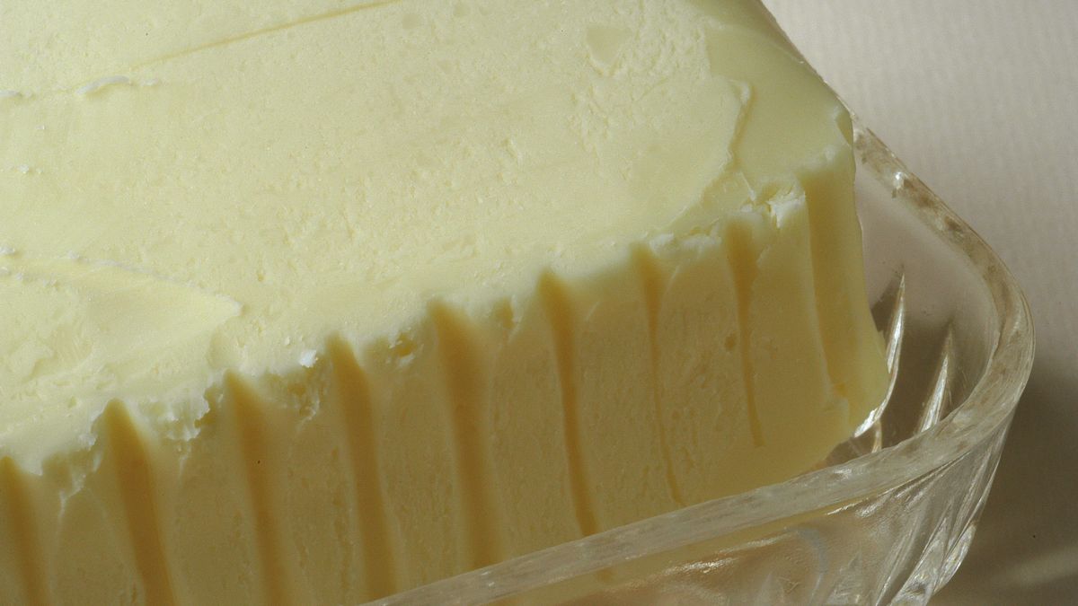 Francuzi przechowują masło w wodzie