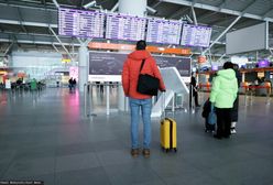 Nie wejdziesz na pokład z taką walizką. Zakaz w popularnych liniach