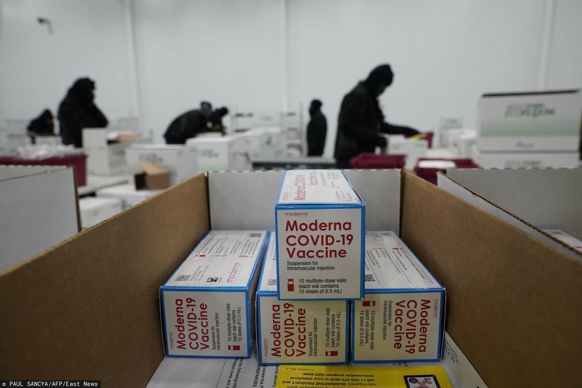 Opóźnienia w dostawach szczepionek przeciwko COVID-19. Szef Agencji Rezerw Materiałowych: "jesteśmy w kryzysowej sytuacji"