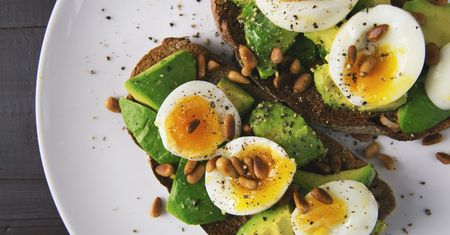 Dieta jajeczna. Z jej pomocą schudniesz w zaledwie tydzień. Jakie są zasady jej stosowania?