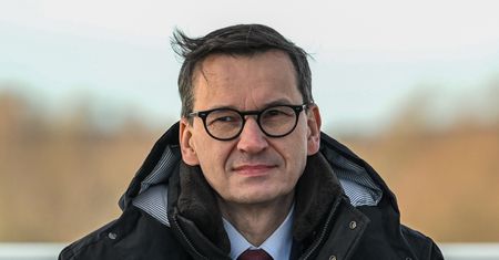 Nowa partia Morawieckiego? Jest sondaż