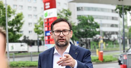 Anomalie na stacjach. "Nie da się dłużej tego utrzymać"